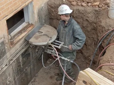CONCRETE CUTTING BY WALL SAW image 1
