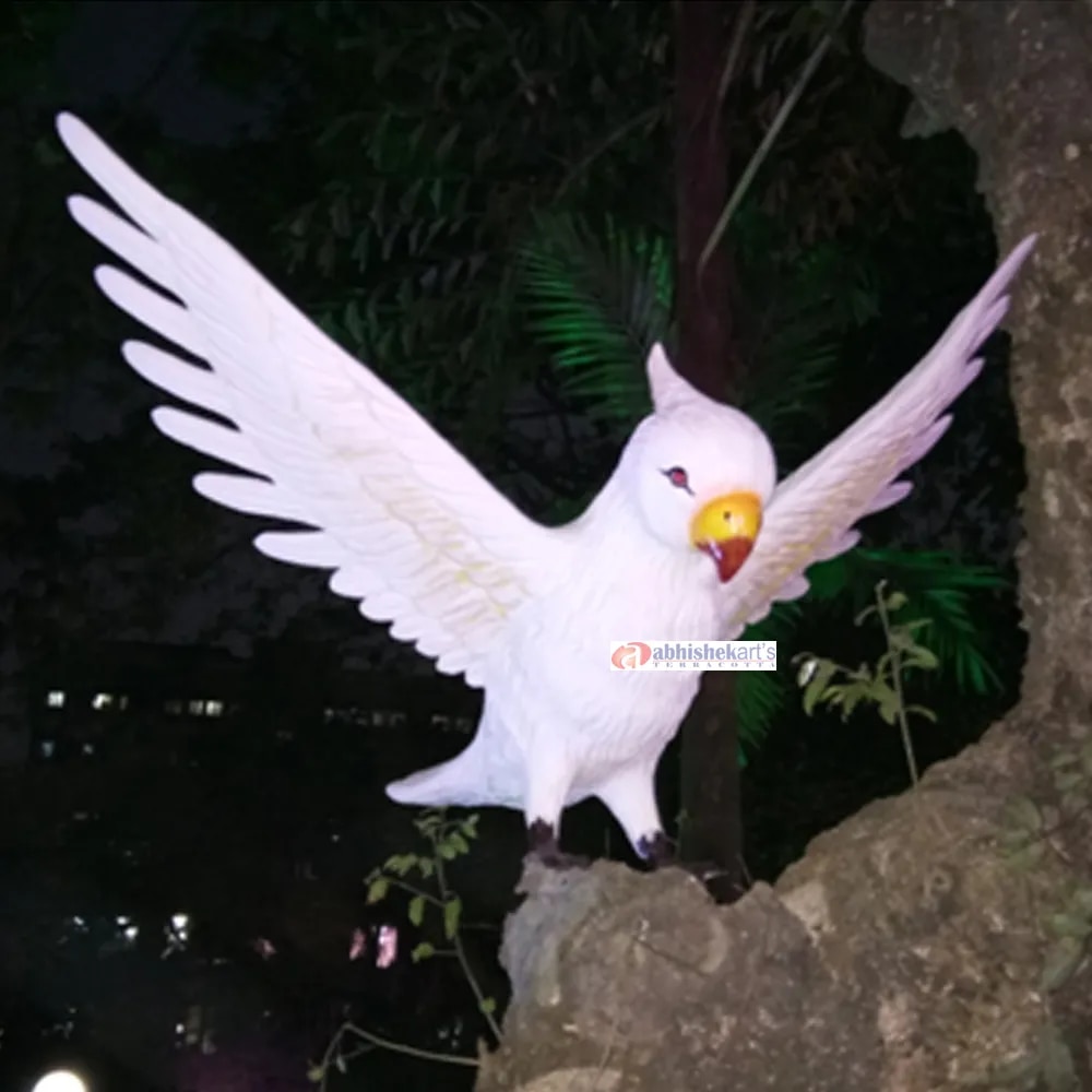 Kakatua Bird Statue image 1