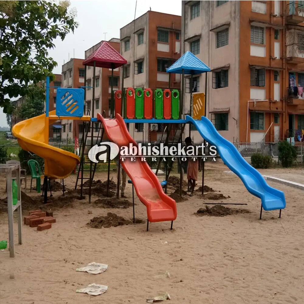 Multi Play Stations image 1