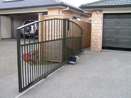 Sliding Gate Automation image 1