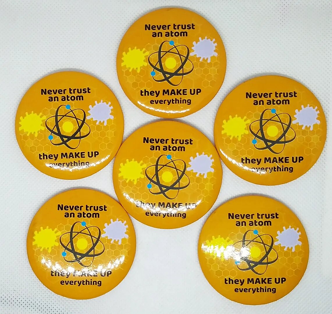 Promotional button badges image 1