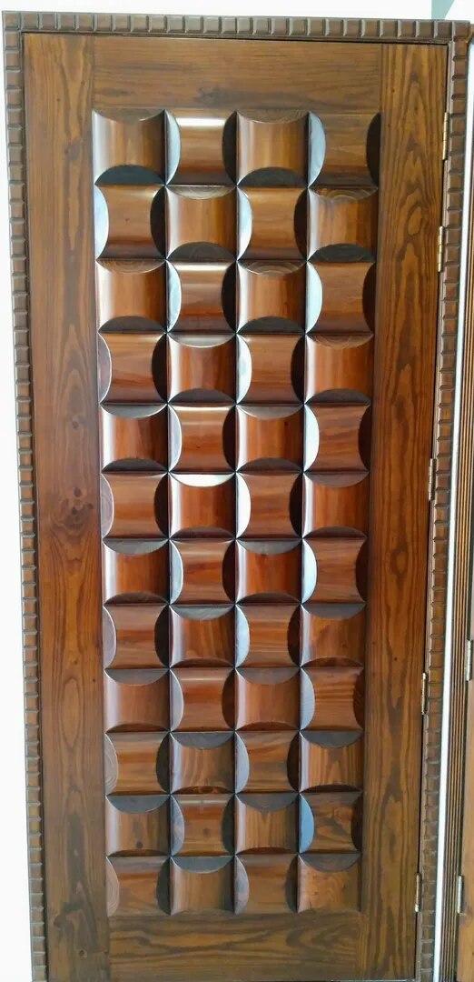 Door image 1