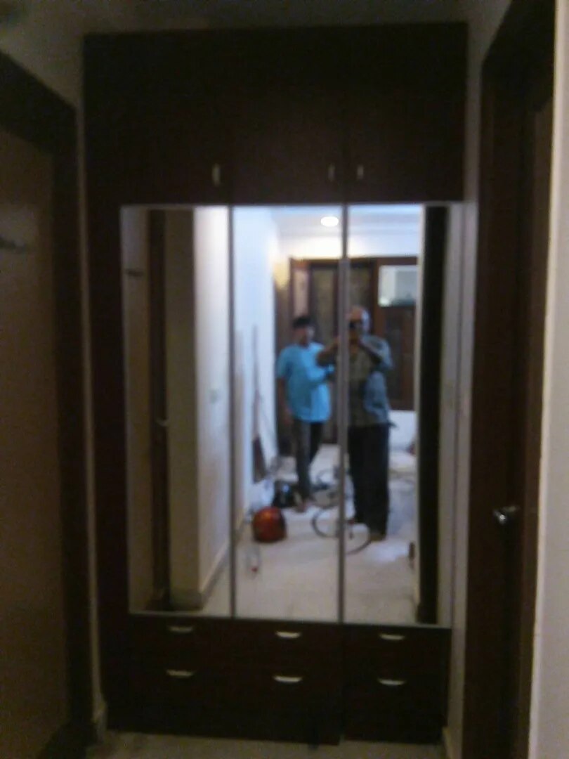 Wardrobes image 1
