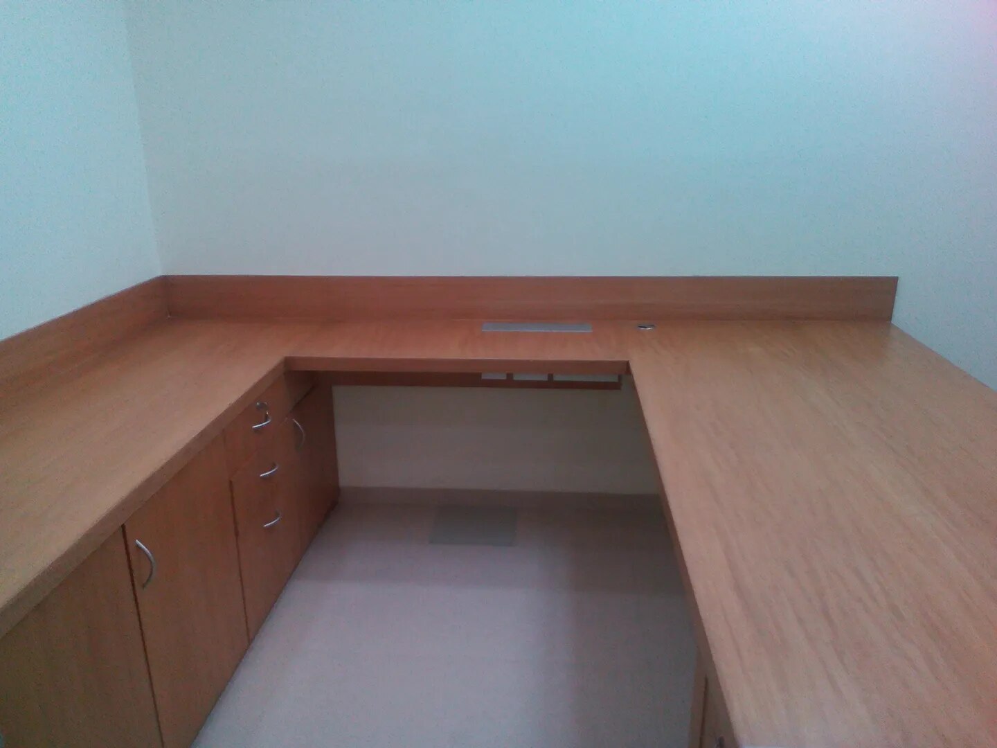 Office Furniture image 1