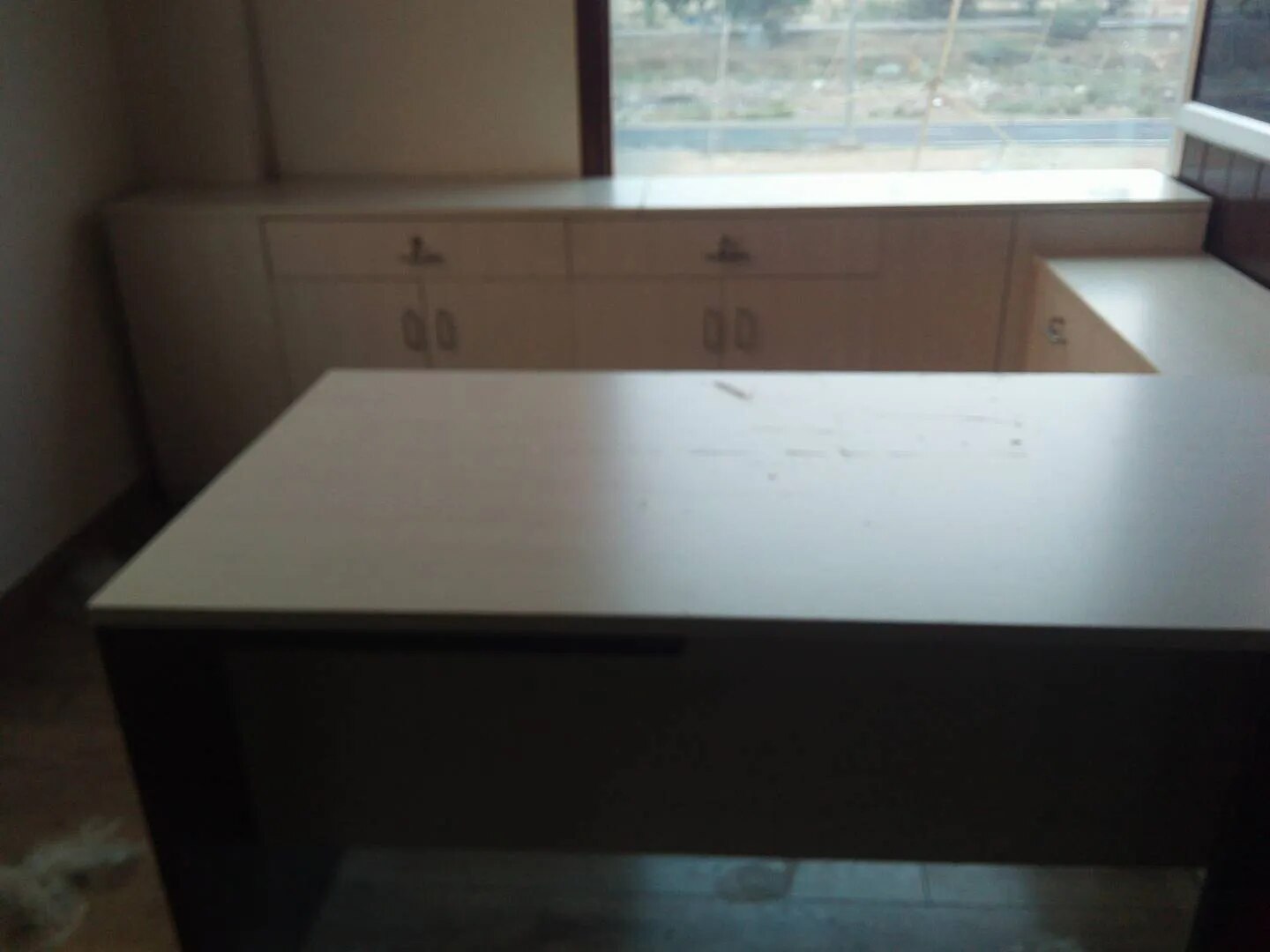 Office Furniture image 1
