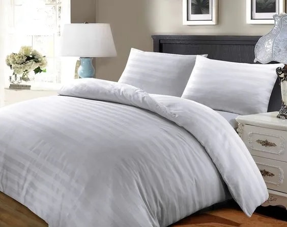 Duvets & Comforters image 1