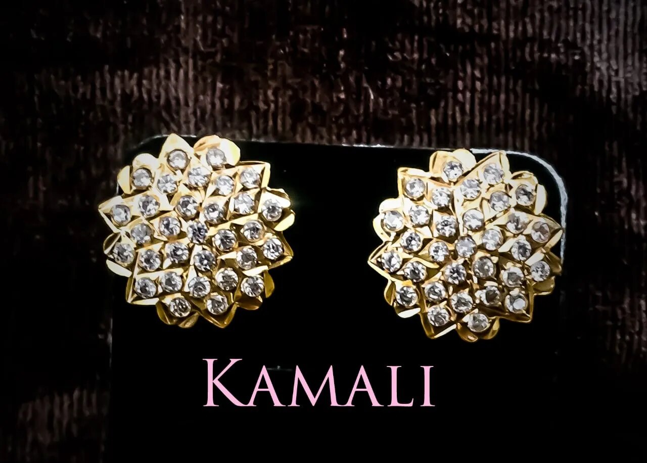 Stone Stud jewellery In Salem image 1
