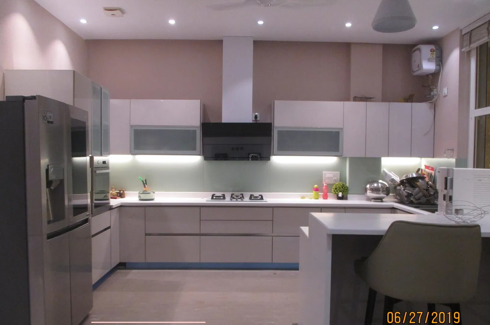 Modular Kitchen image 1