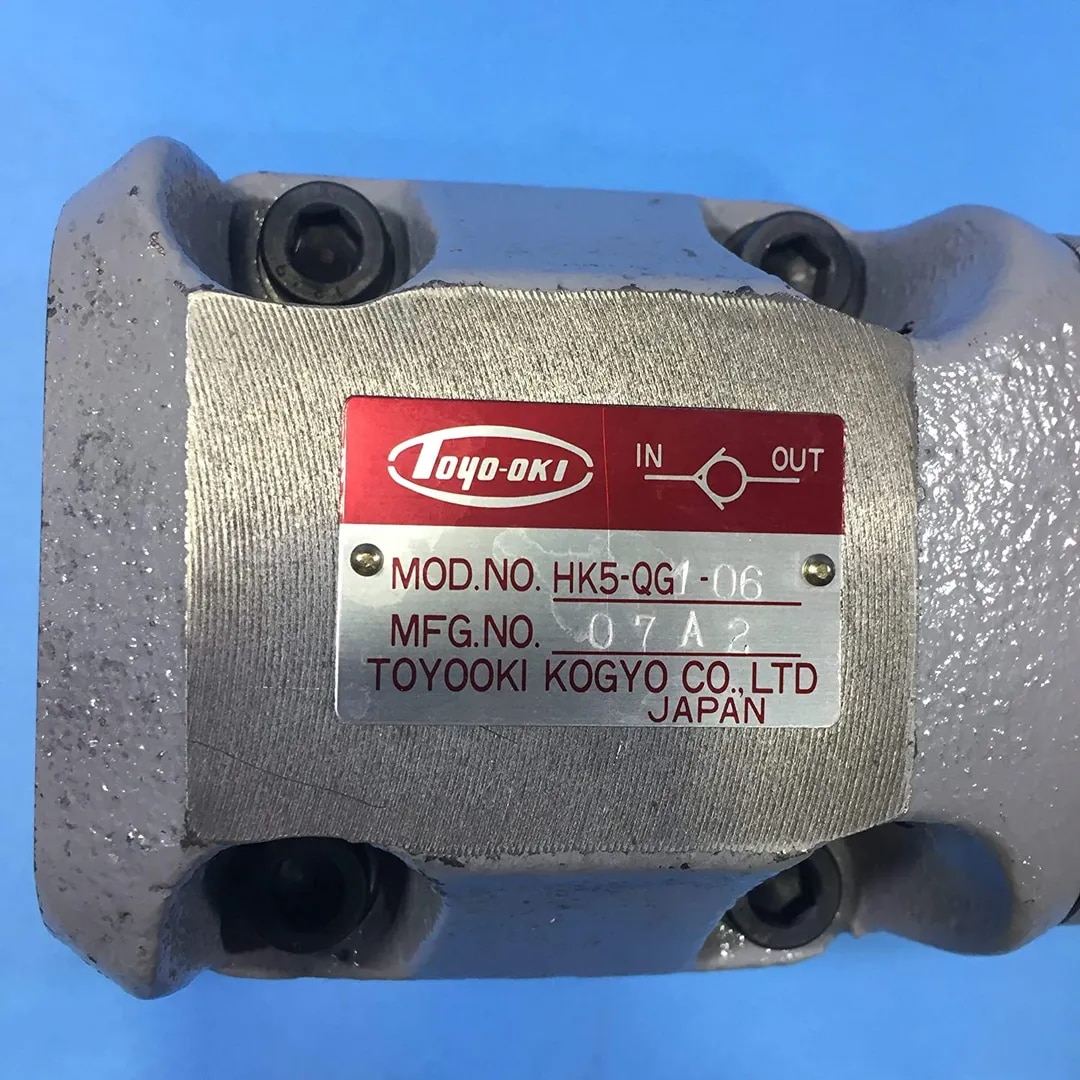TOYOOKI KOGYO HYDRAULIC PUMPS image 1