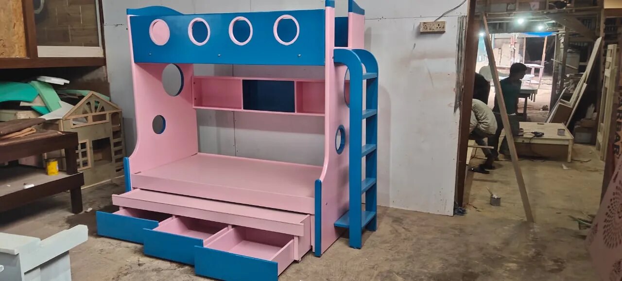 Kids Bunk Bed image 1