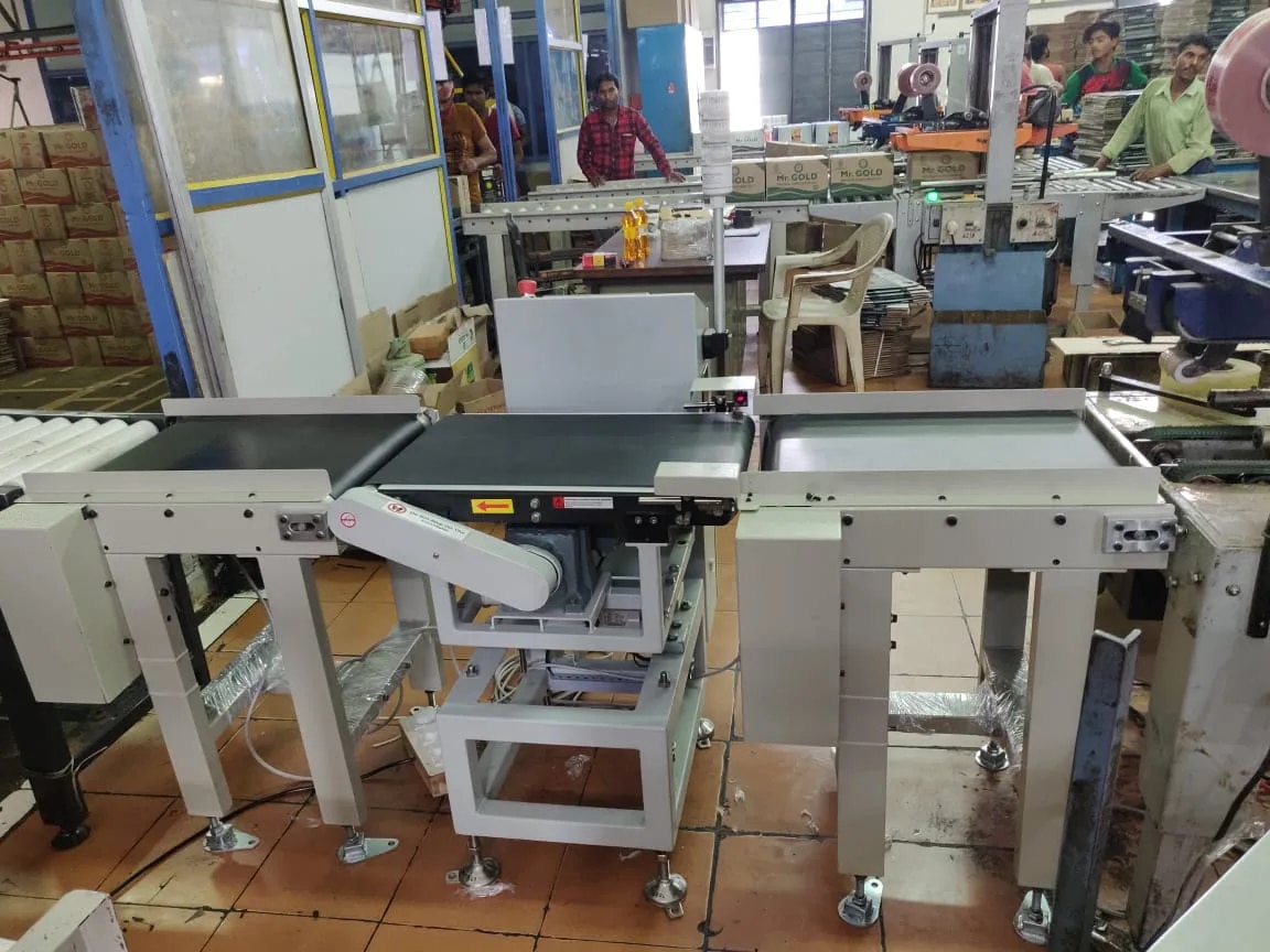 Online Check Weigher Conveyor System image 1