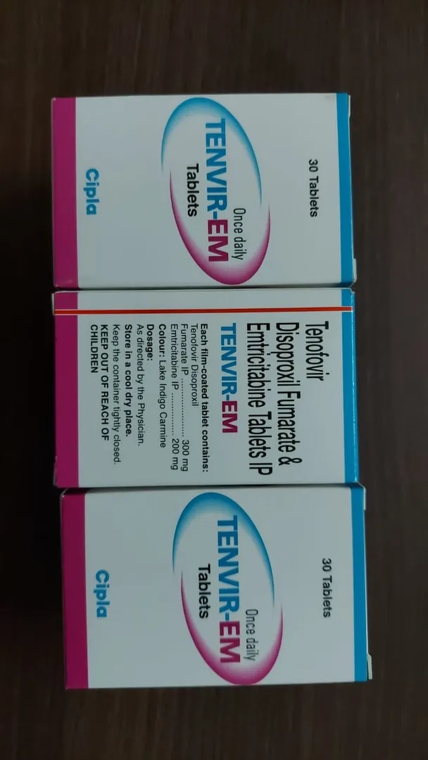 Tenofovir Disoproxil Fumarate & Emtricitabine Tablet image 1
