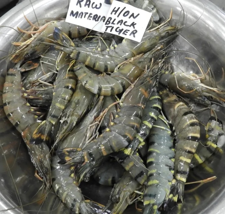 HEAD ON BLACK TIGER SHRIMPS & PRAWNS image 1
