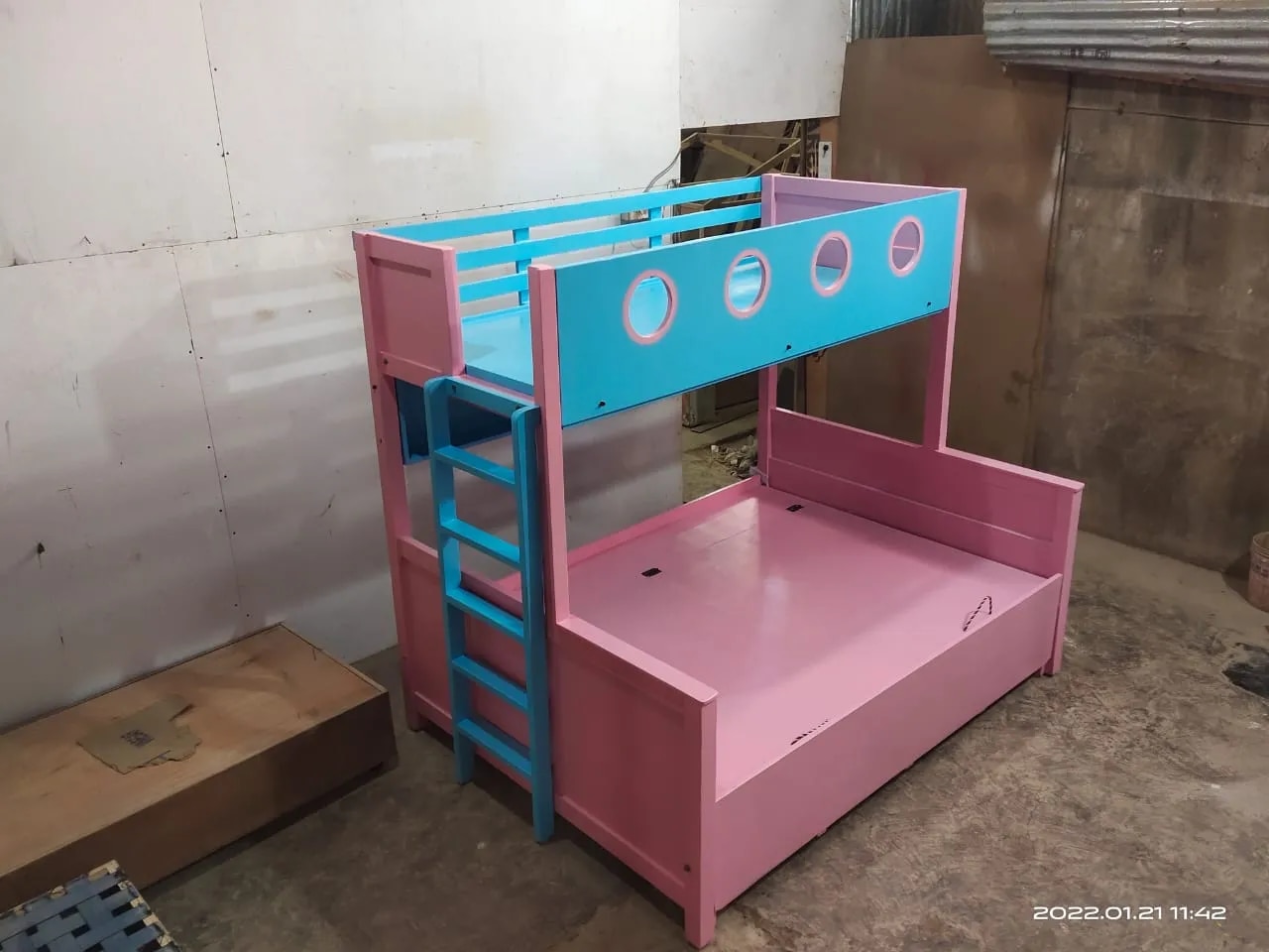 Family Bunk Bed image 1