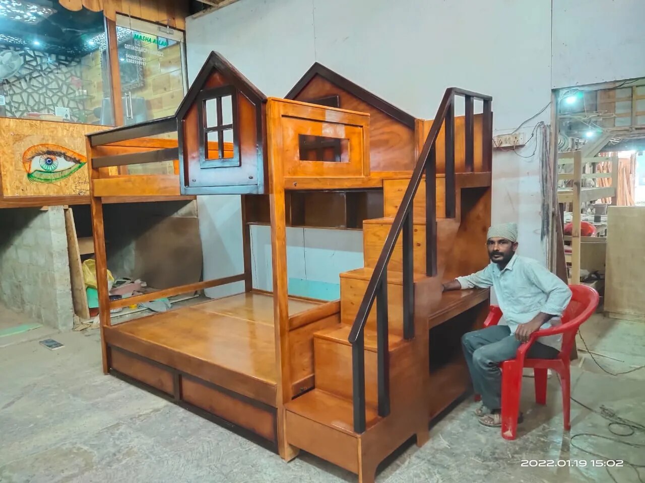 Hut Model Bunk Bed image 1