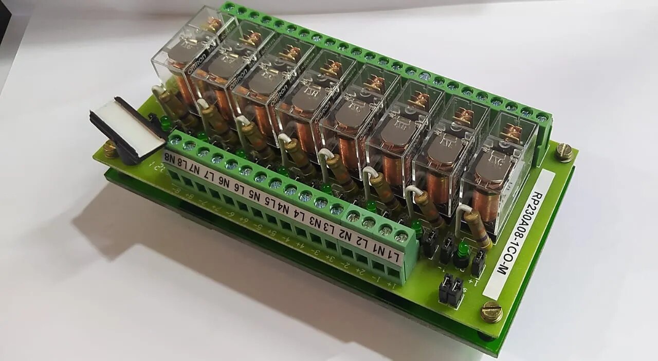 Relay Interfacing Module RP230A08-1CO-M image 1