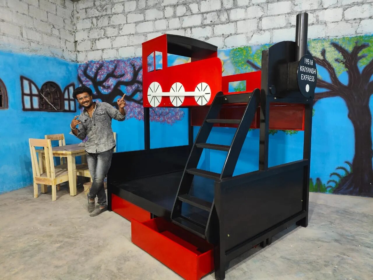 Train Model Bunk bed image 1