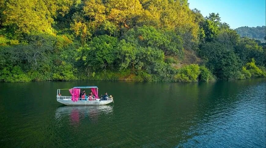 NAINITAL -NAINITAL MUSSOORIE CORBETT PARK ECONOMY image 1