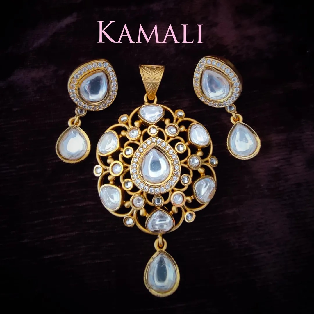 Kundan Pendant Set image 1