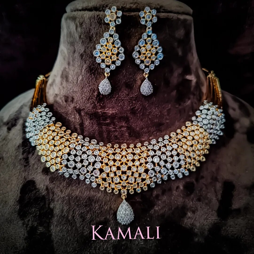 Choker Necklace Set image 1