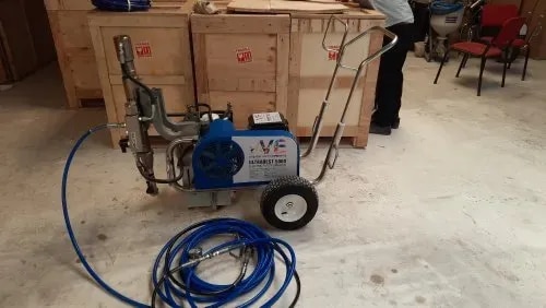 Putty Airless Sprayer image 1