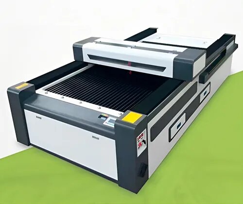 Laser Cutting and Engraving Machine 8x4ft image 1