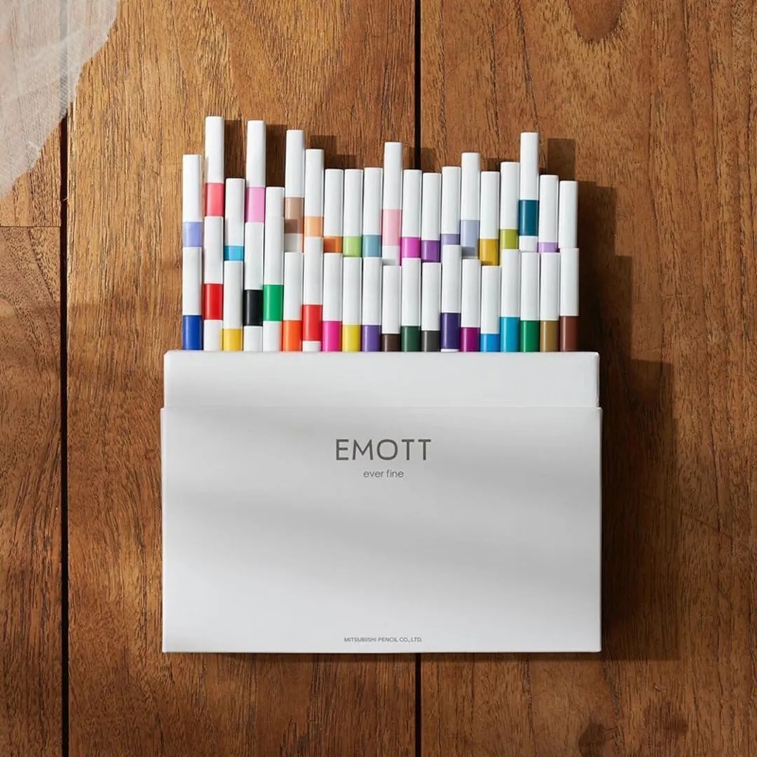 Uni EMOTT Pen Marker Set OF 40 image 1