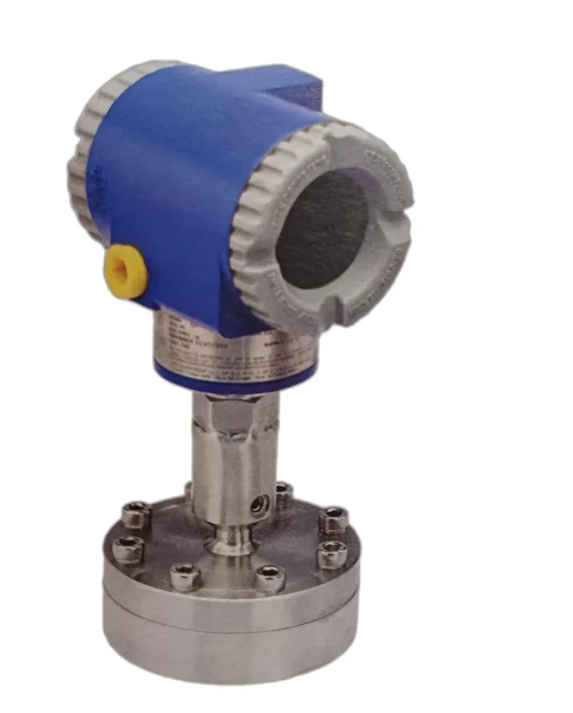 HIGH ACCURACY REMOTE SEAL PRESSURE TRANSMITTER image 1