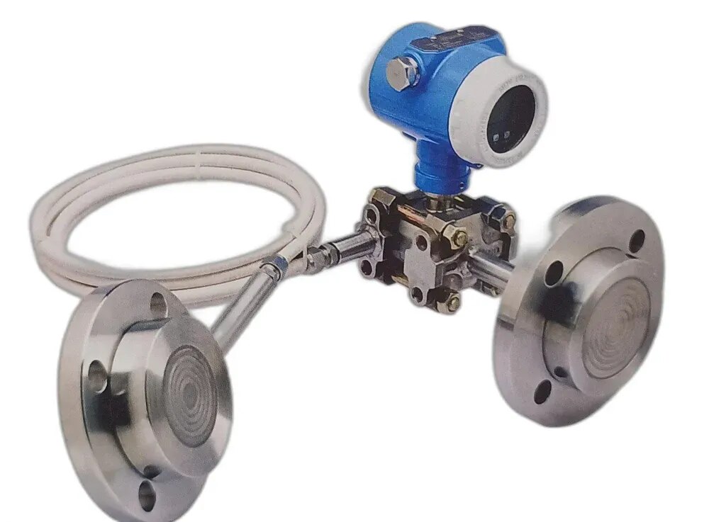 FLUSH PANCAKE REMOTE SEAL LEVEL TRANSMITTER image 1