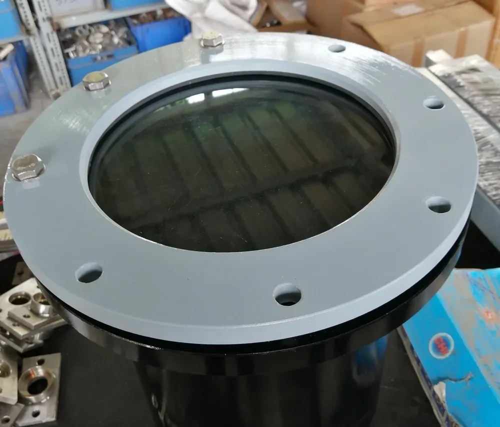 Tank Mounted Sight Glass image 1