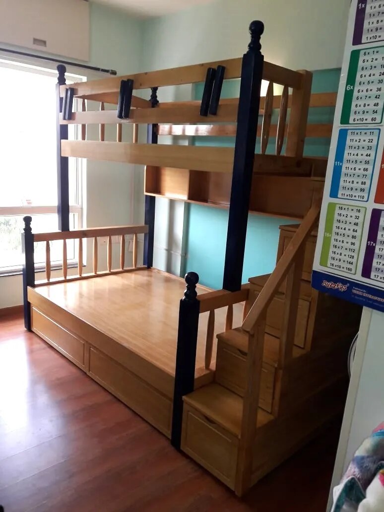 KIDS WOODEN BUNK BED image 1