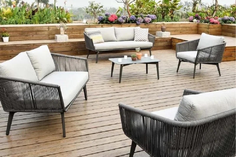 OUTDOOR FURNITURE image 1