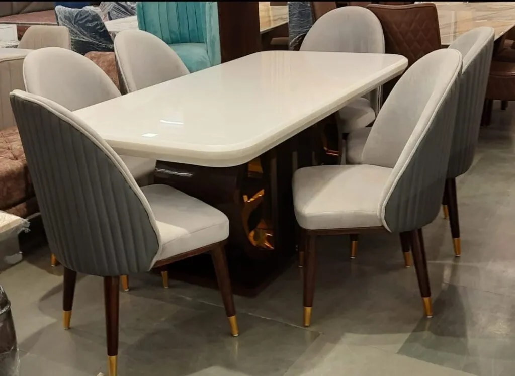 Opulent Dining Suite image 1