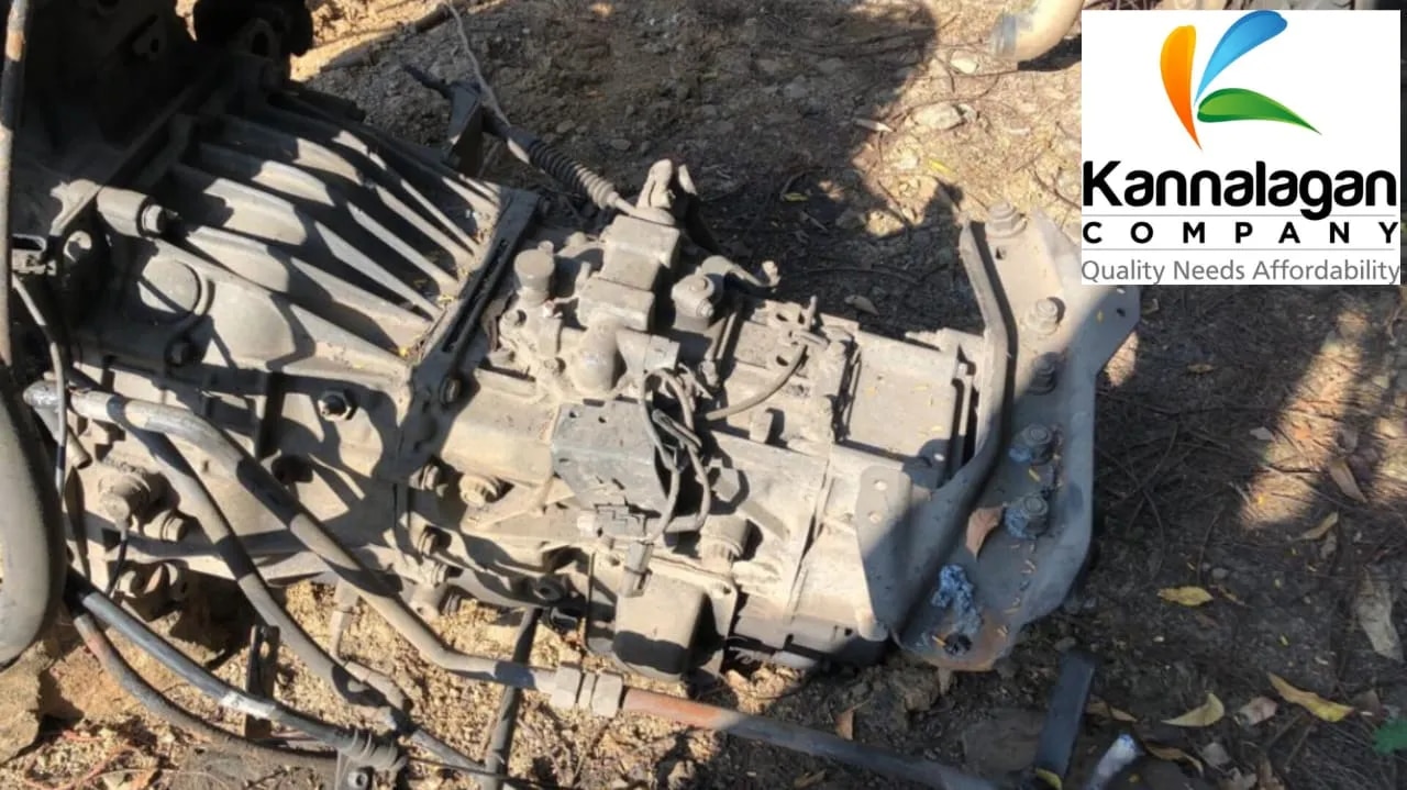 AMW 12 V Engine image 1