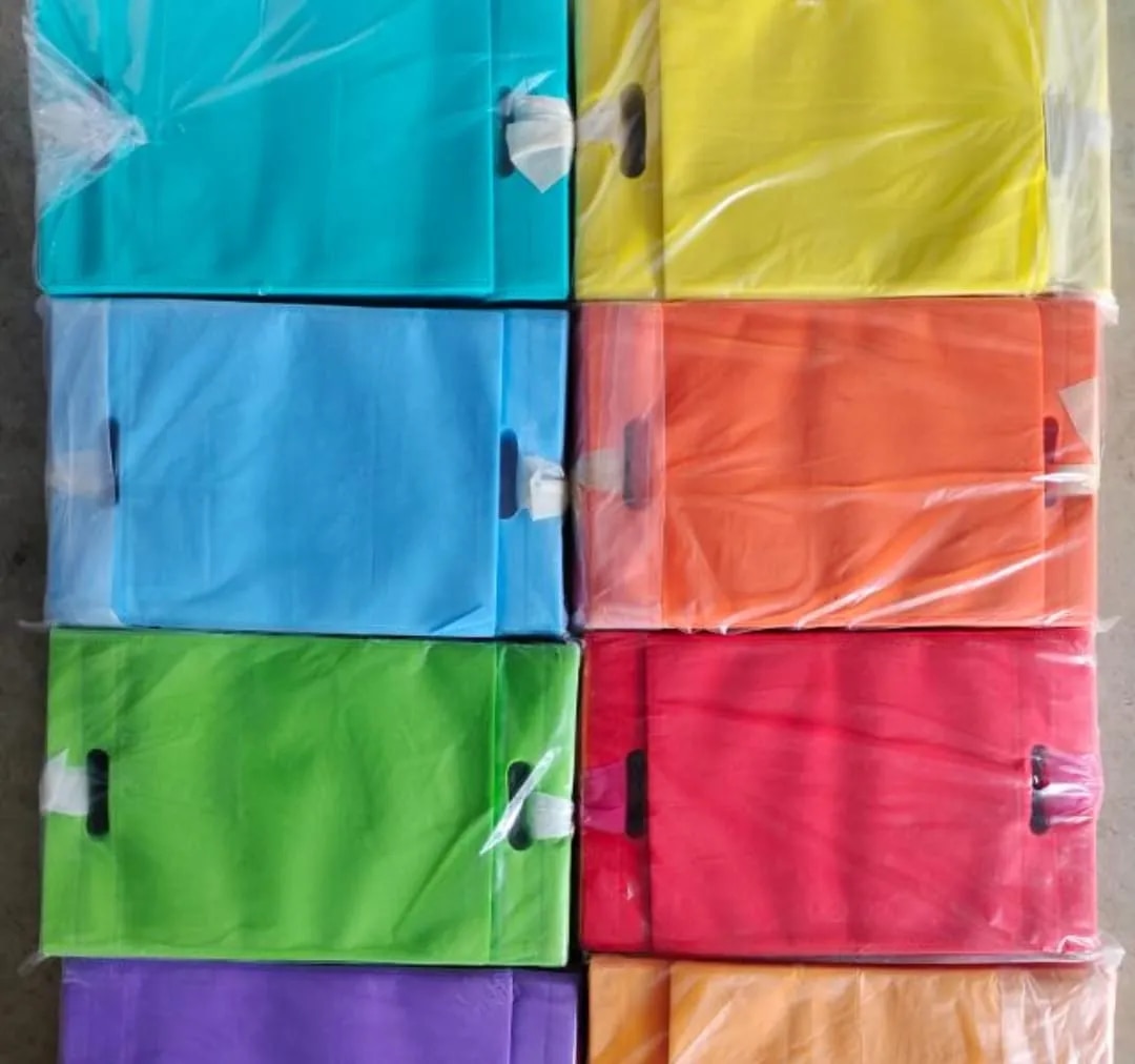 Non Woven HDPE Sheet Multi Colour Printing bag image 1