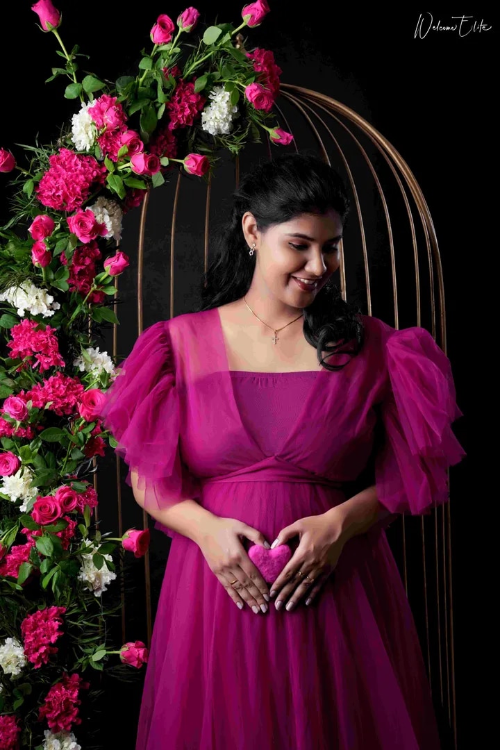 Maternity / Pregnancy Photoshoot image 1