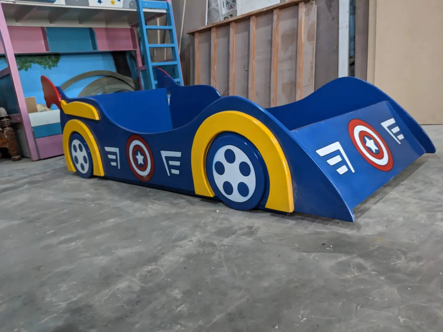 KIDS WOODEN CAR BED image 1