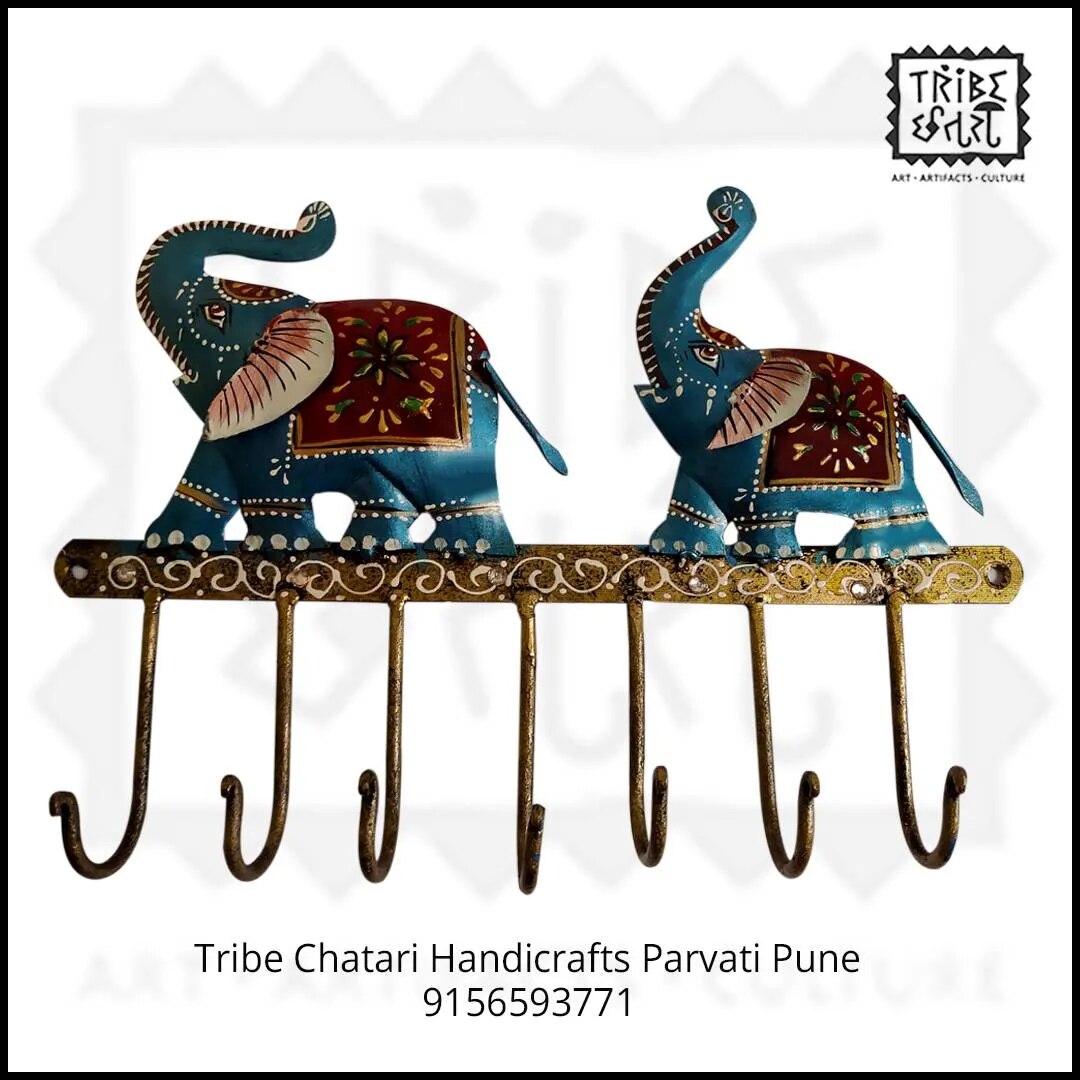 Two Elephants Key Holder in Wrought Iron image 1