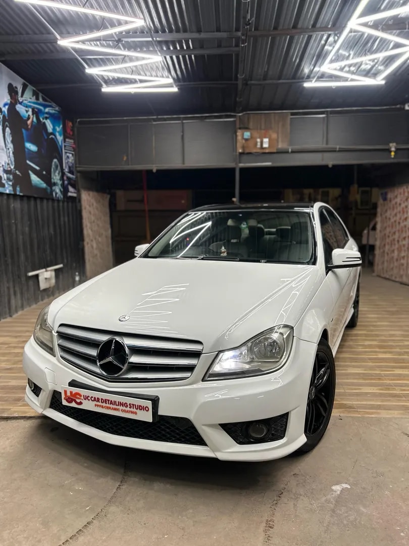 Professional Car Detailing Services image 1