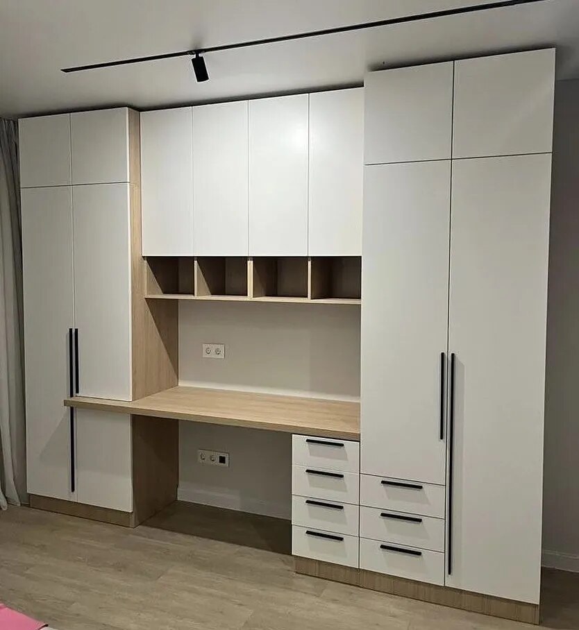 Custom Wardrobe & Closet Designs for Modern Homes – Space-Saving & Stylish Storage Solutions image 1