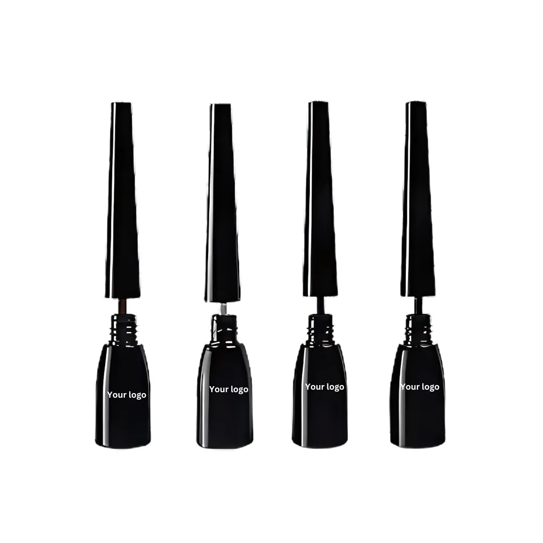 Eyeliner image 1