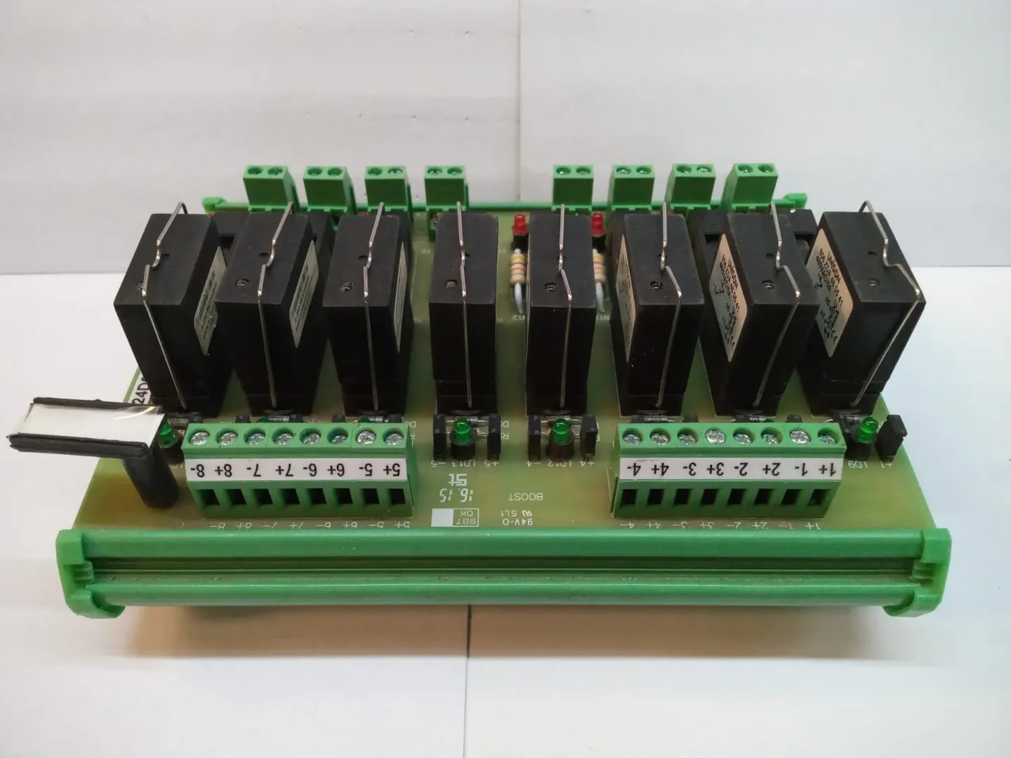Solid State Relay Card SSRP24DO8-1NOD-OFI-U-B5/P image 1