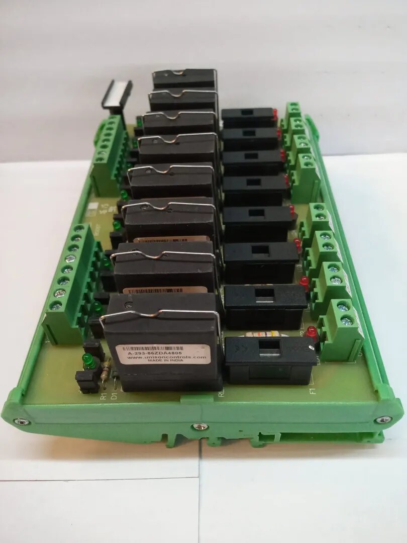 Solid State Relay Module SSRP24DO8-1NOA-OFI-U-B5/P image 1