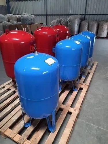 PRESSURE VESSELS / PRESSURE TANKS WATER APPLICATION image 1