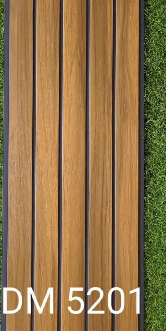 Fluted Panal image 1