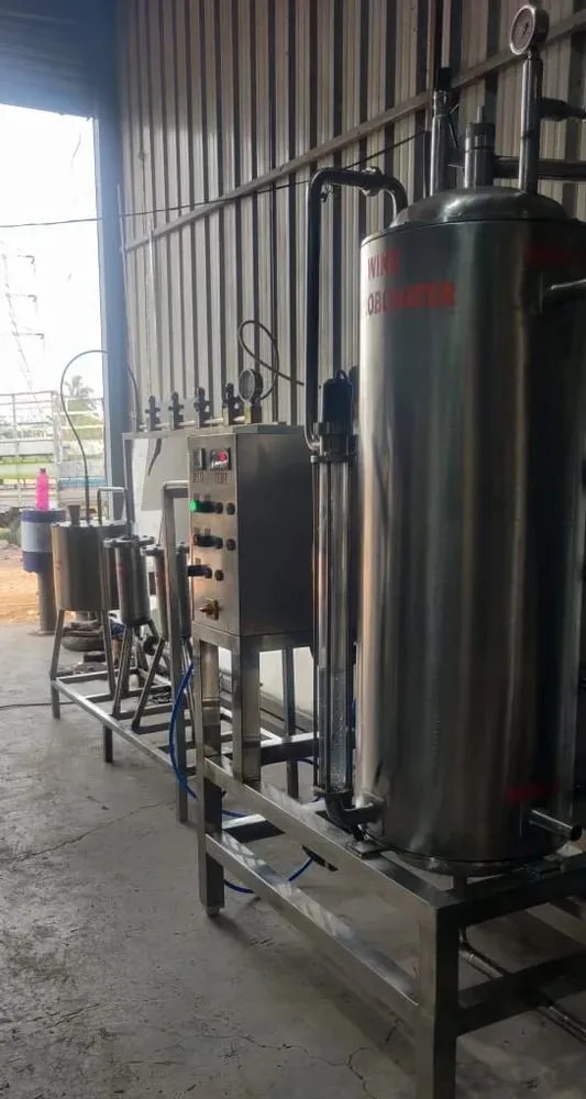 Carbonated Wine machine image 1
