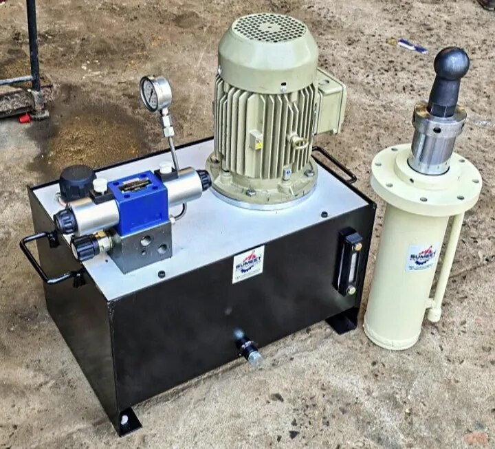 Hydraulic Press Cylinder image 1