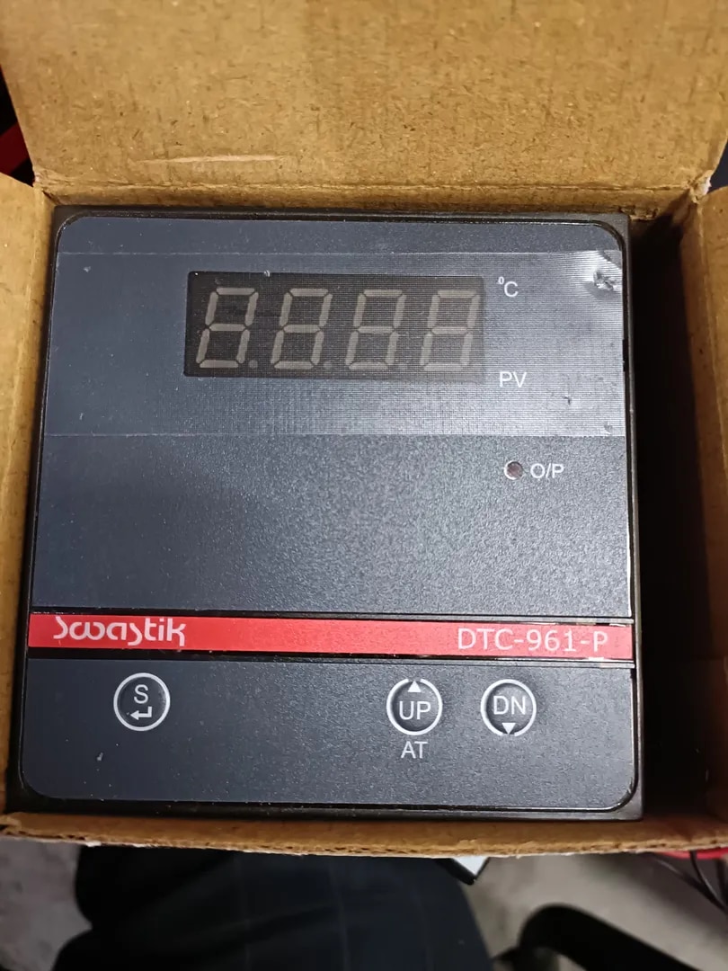 Temperature controller image 1