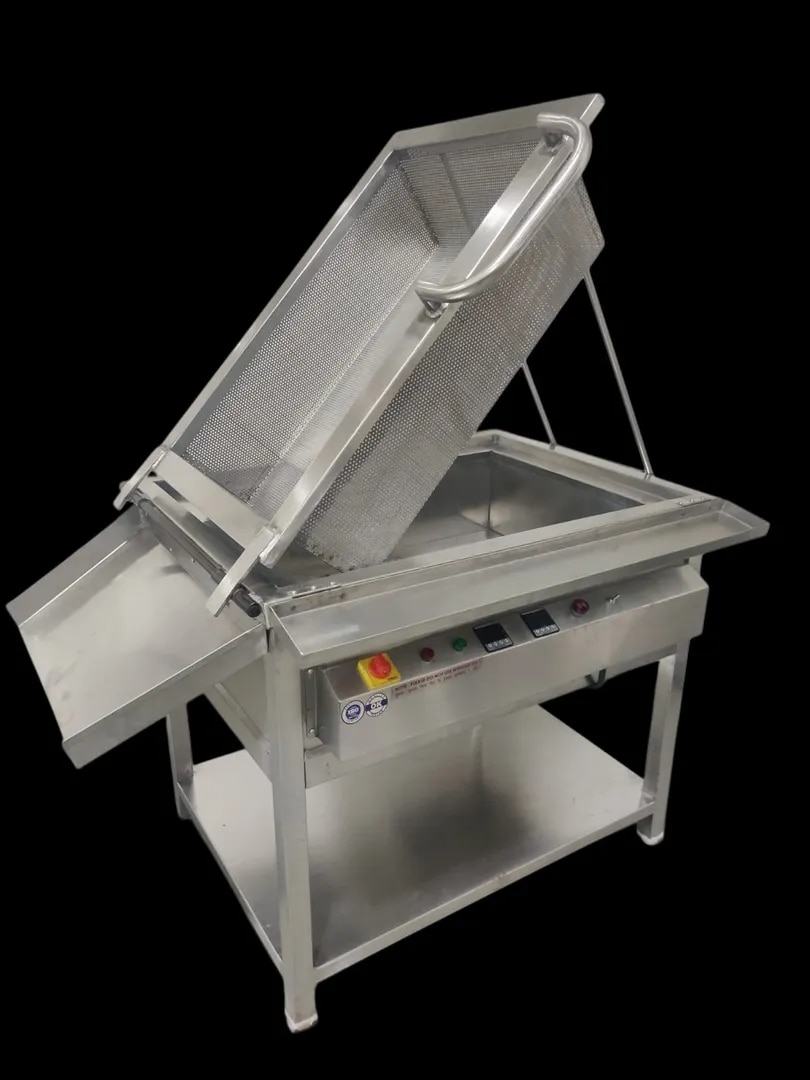 ELECTRIC BATCH FRYER image 1