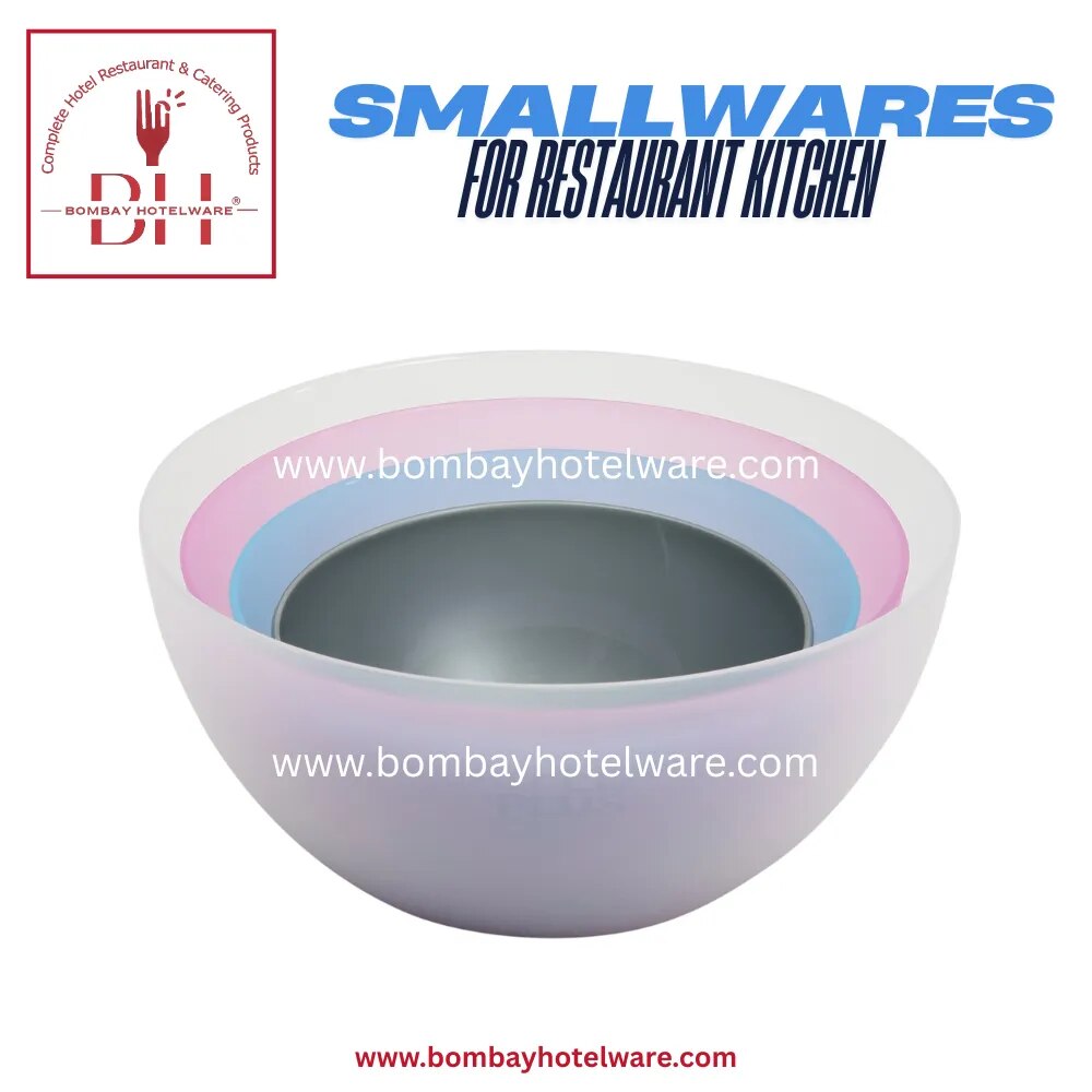 Plastic Mixing Bowls Set image 1